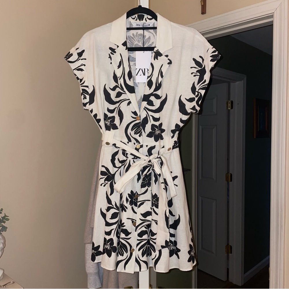 NWT ZARA LINEN DRESS